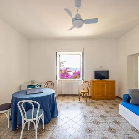Apartment Rispoli By Napoliapartments Baia (Naples)