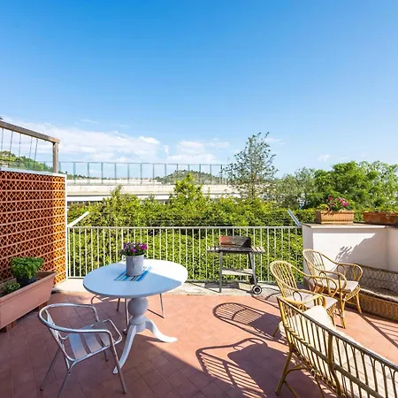 Apartment Rispoli By Napoliapartments